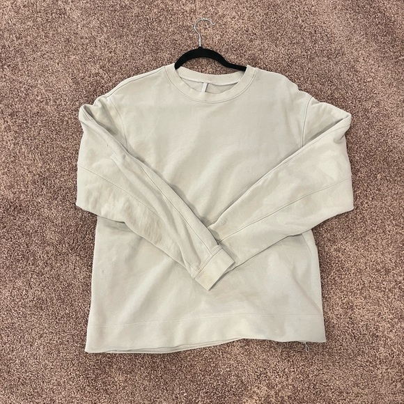 Men’s large lululemon crew neck and hoodie - Picture 1 of 2